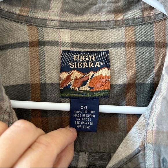 HIGH SIERRA Men’s Flannel Button Up XXL Beige Colors Work Wear Outdoors Camping - Picture 4 of 6